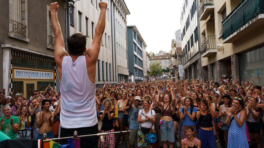 AURILLAC-2023_Collectif-Jeanine-Machine©Vincent-Muteau.jpg