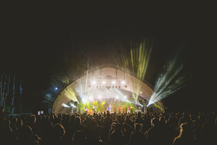 Stage on the Green 2.jpg