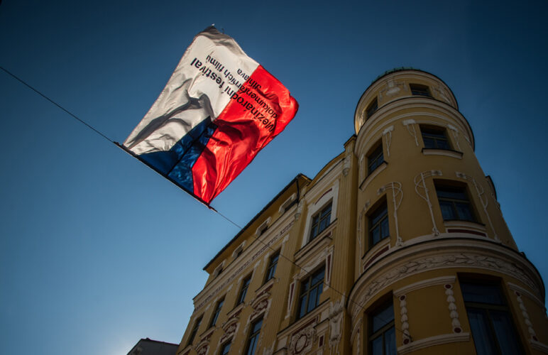 vlajka zmensena.jpg