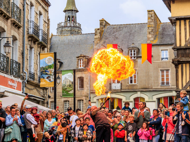 389-2025.07.20 fete-des-remparts-dimanche-ameliegraphie-BD.jpg