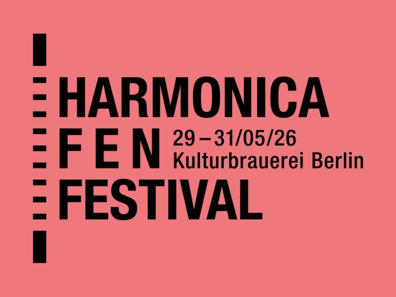 Harmonica-FEN-Festival+Datum_schwarz-auf-rot.png
