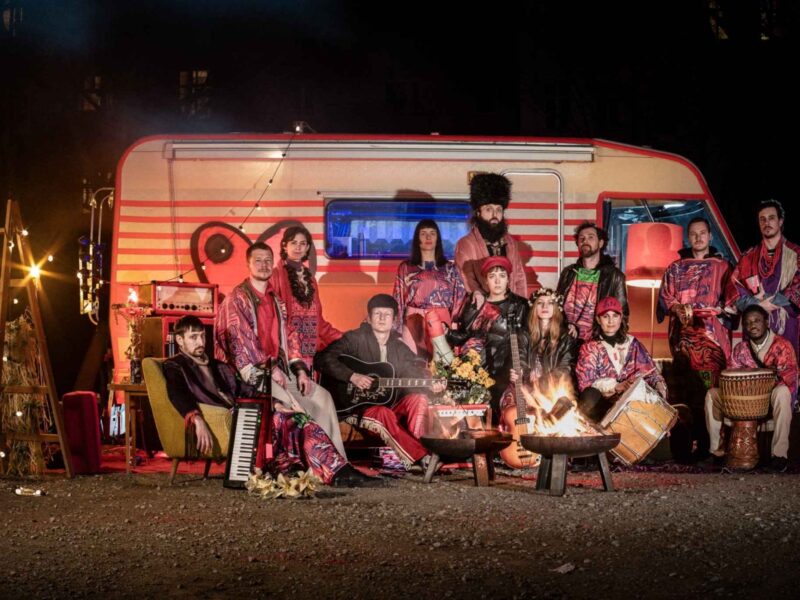 Caravan_of_LUV_compressed.jpg