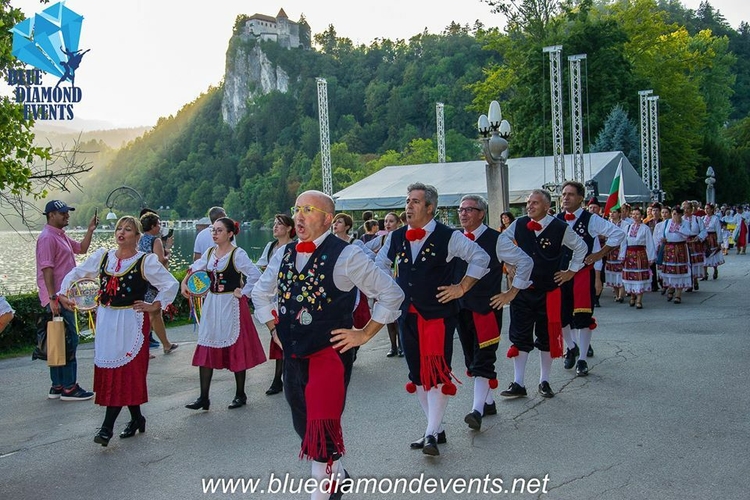 Folklore-festival-Bled-Slovenia 8.jpg