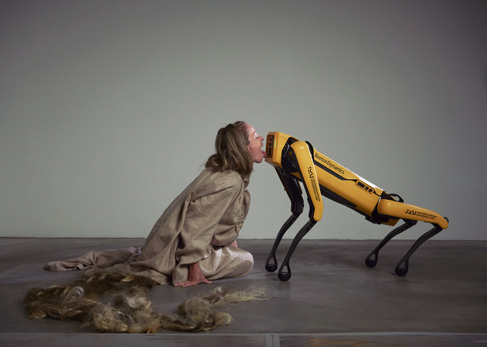 SPOTSHOTBEUYS_SILKE_GRABINGER_fotocredit_Meinrad Hofer_1972 Kopie.jpg