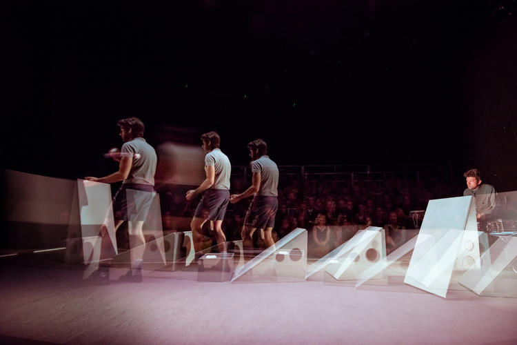 man-strikes-back © Post uit Hessdalen1.jpg